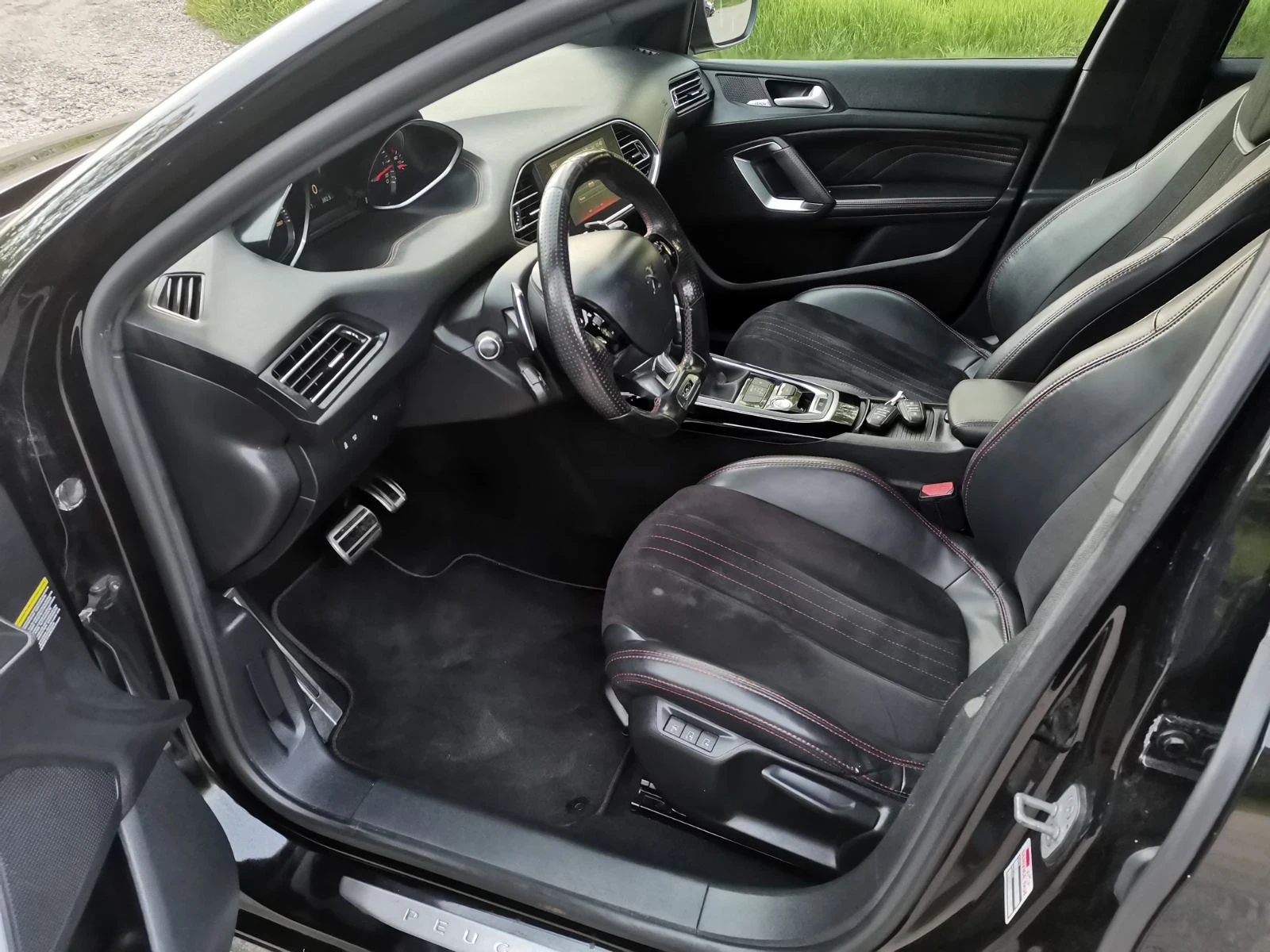 Peugeot 308 2.0 HDI GT, снимка 9 - Автомобили и джипове - 54430431