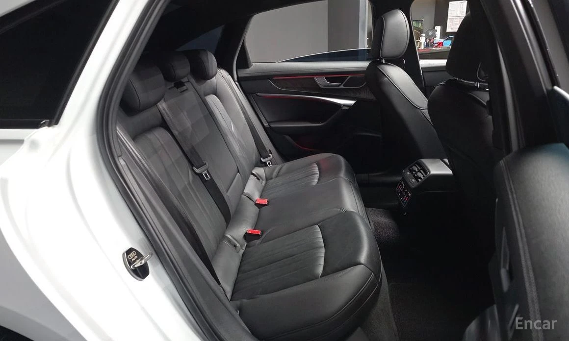 Audi A6, снимка 12 - Автомобили и джипове - 54509405