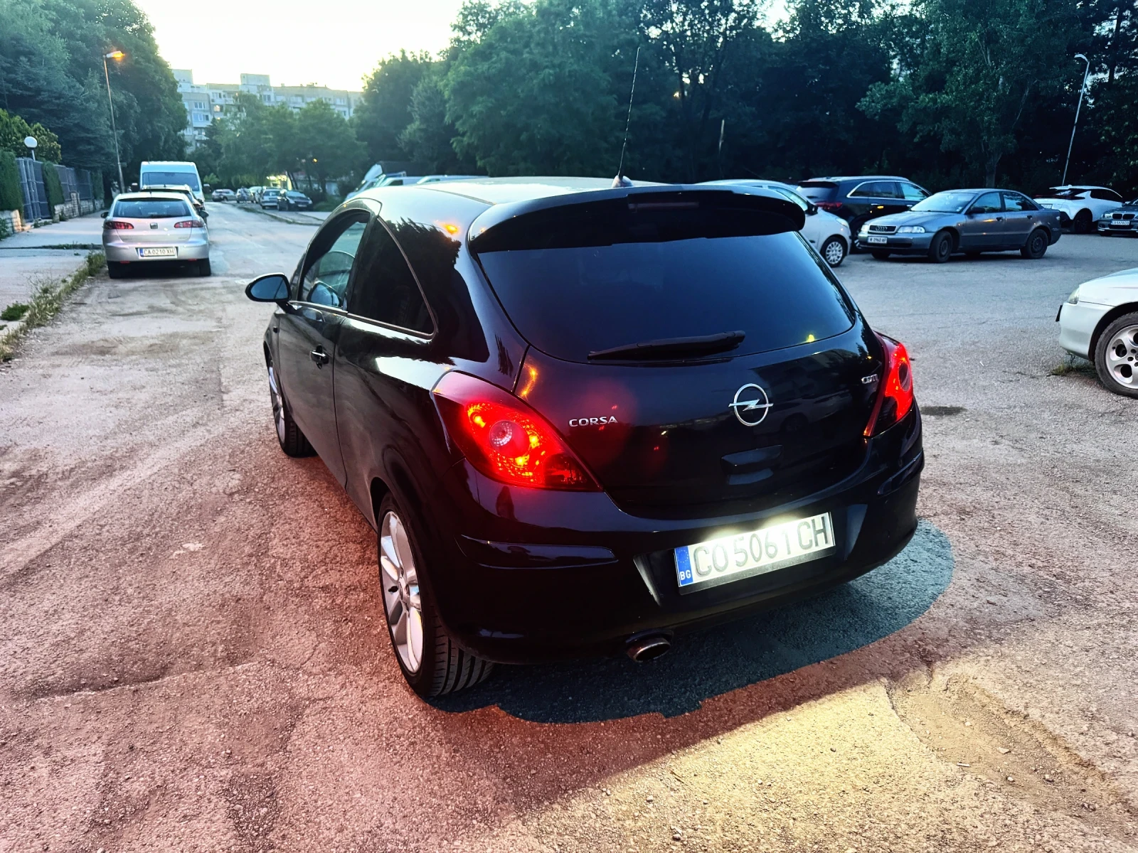 Opel Corsa, снимка 3 - Автомобили и джипове - 54937042