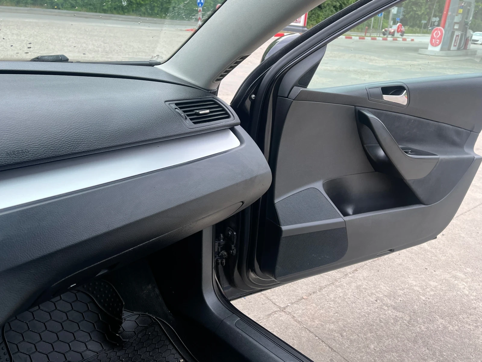 VW Passat 2.0, снимка 8 - Автомобили и джипове - 54631563