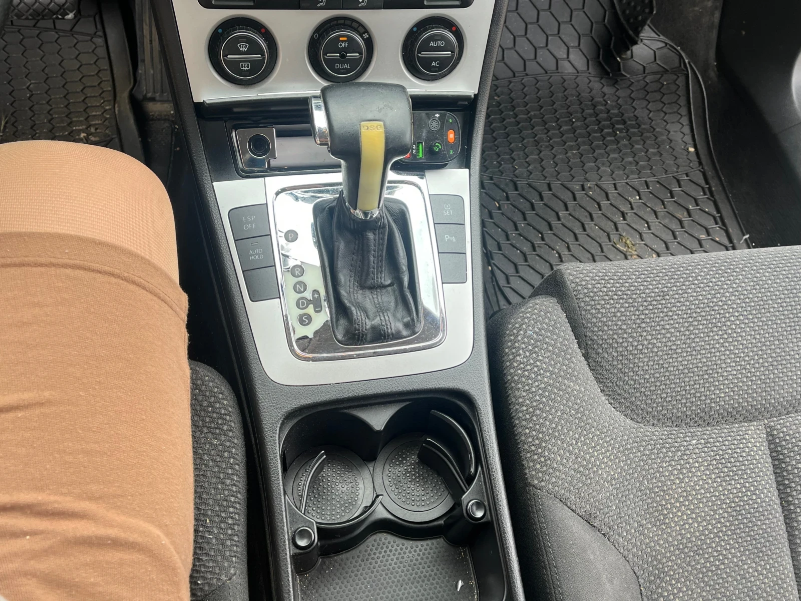 VW Passat 2.0, снимка 10 - Автомобили и джипове - 54631563