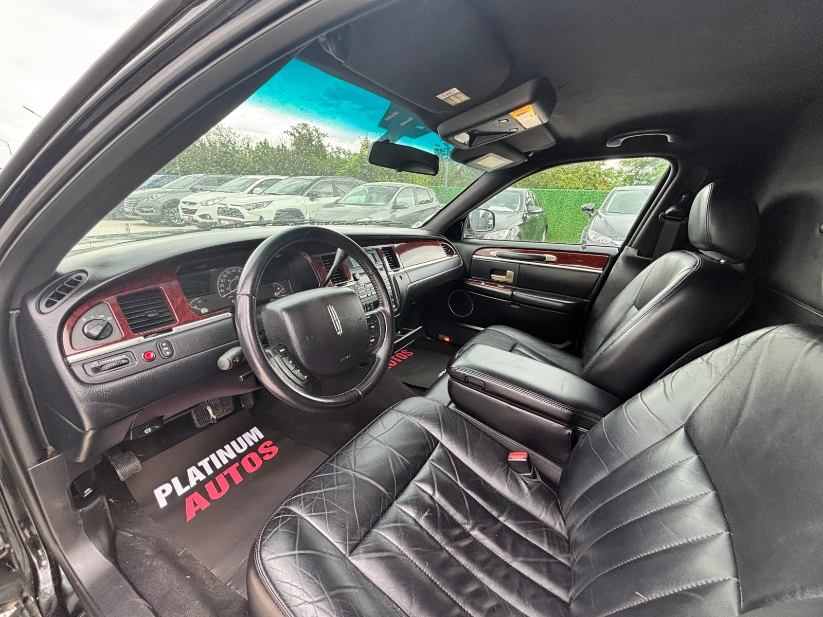 Lincoln Town car V8/KENWOOD/TOP, снимка 5 - Автомобили и джипове - 54823824