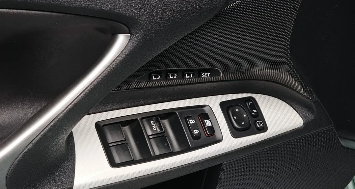 Lexus IS 250 Кабрио! , снимка 6 - Автомобили и джипове - 54848553