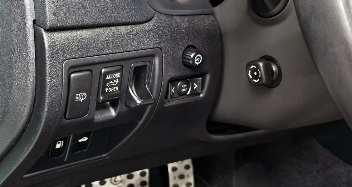 Lexus IS 250 Кабрио! , снимка 8 - Автомобили и джипове - 54848553