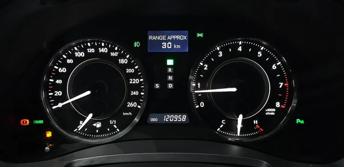 Lexus IS 250 Кабрио! , снимка 15 - Автомобили и джипове - 54848553