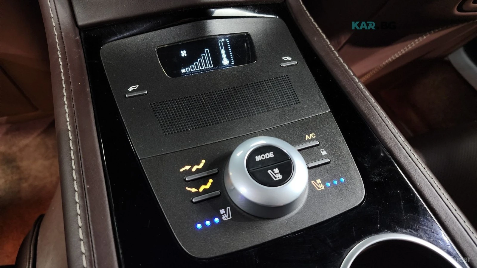 Aston Martin Rapide * 6.0S* V12* ПОДГРЕВ* ОБДУХВАНЕ* BANG&OLUFSEN* , снимка 17 - Автомобили и джипове - 54893106