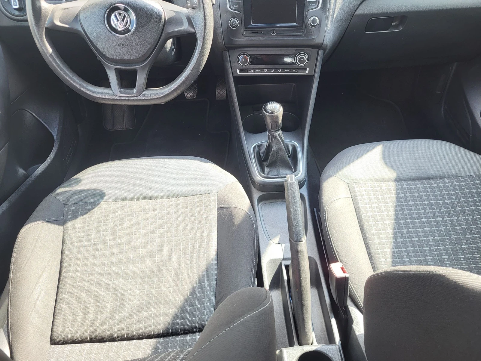VW Polo 1.4 TDI, снимка 9 - Автомобили и джипове - 55193819