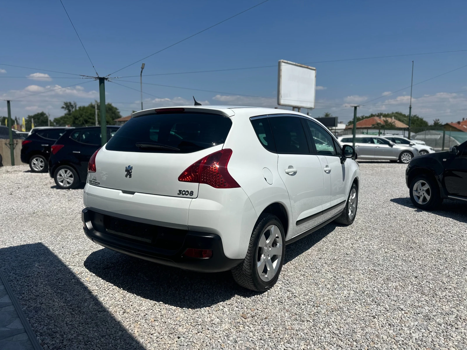 Peugeot 3008 1.6HDI, снимка 5 - Автомобили и джипове - 55576086