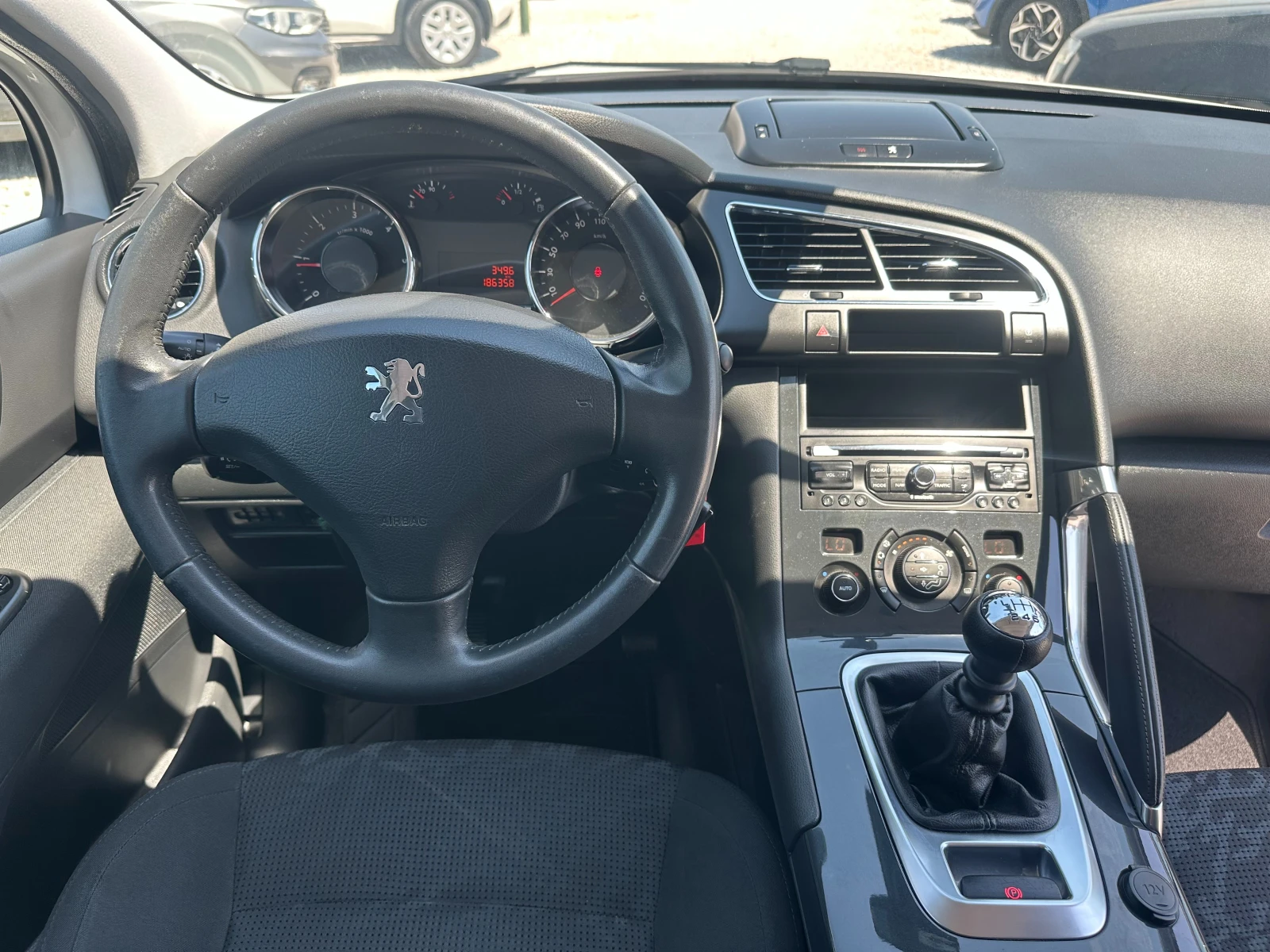 Peugeot 3008 1.6HDI, снимка 12 - Автомобили и джипове - 55576086