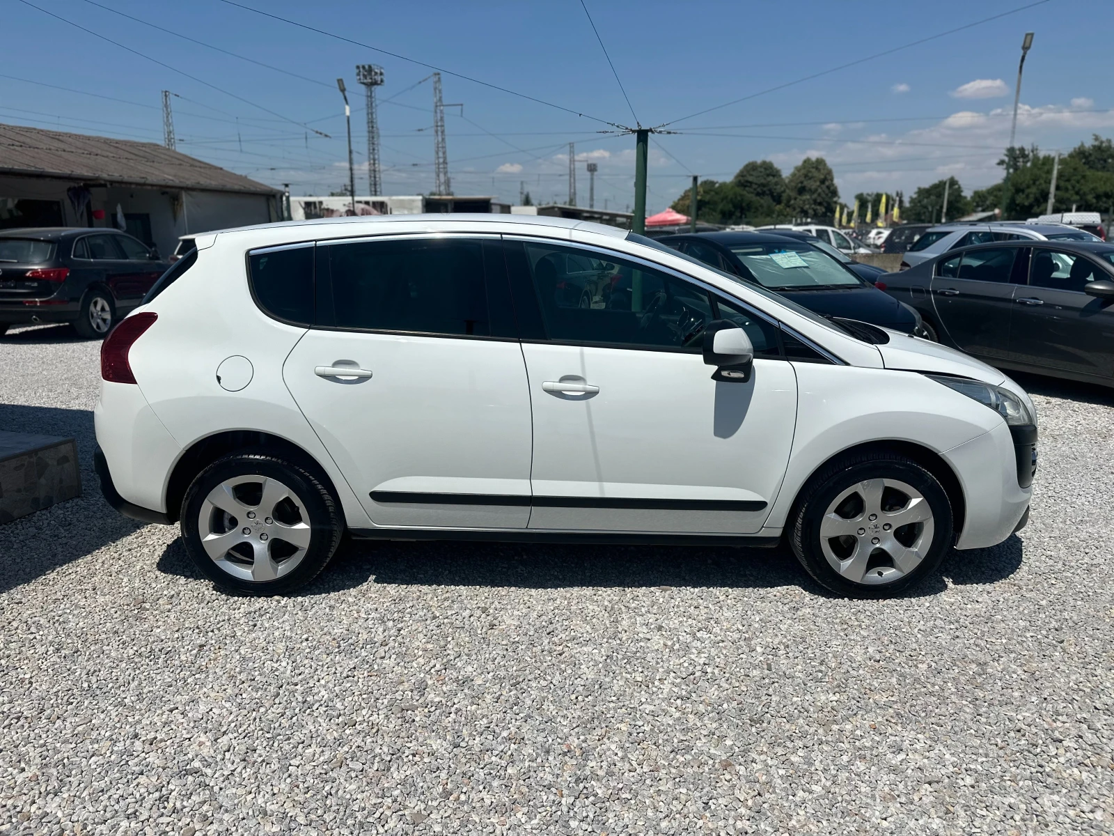 Peugeot 3008 1.6HDI, снимка 6 - Автомобили и джипове - 55576086