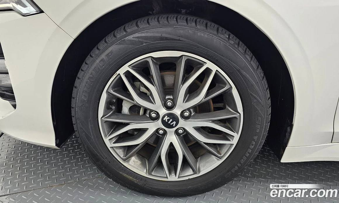 Kia K5 2.0 Trendy, снимка 5 - Автомобили и джипове - 55669013