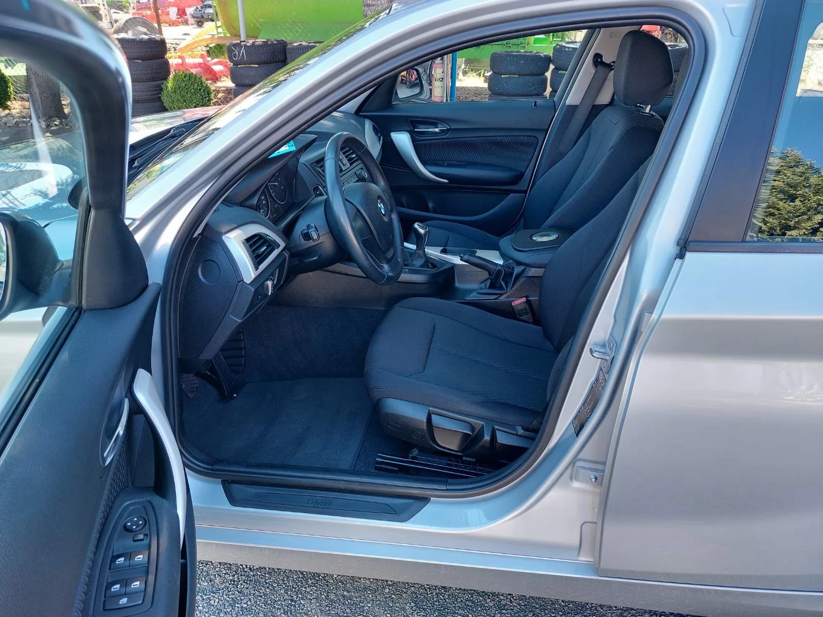 BMW 116 2.0D, 6ск, снимка 13 - Автомобили и джипове - 55751702