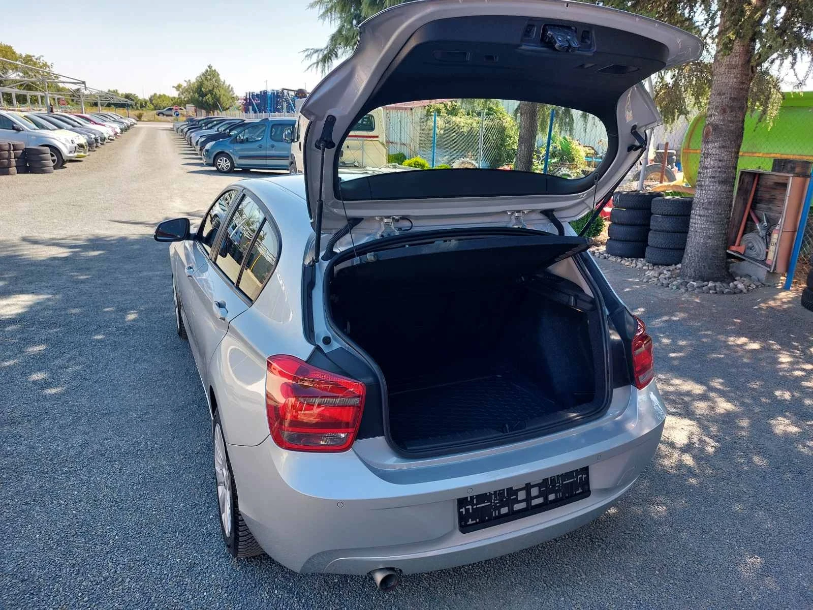 BMW 116 2.0D, 6ск, снимка 5 - Автомобили и джипове - 55751702