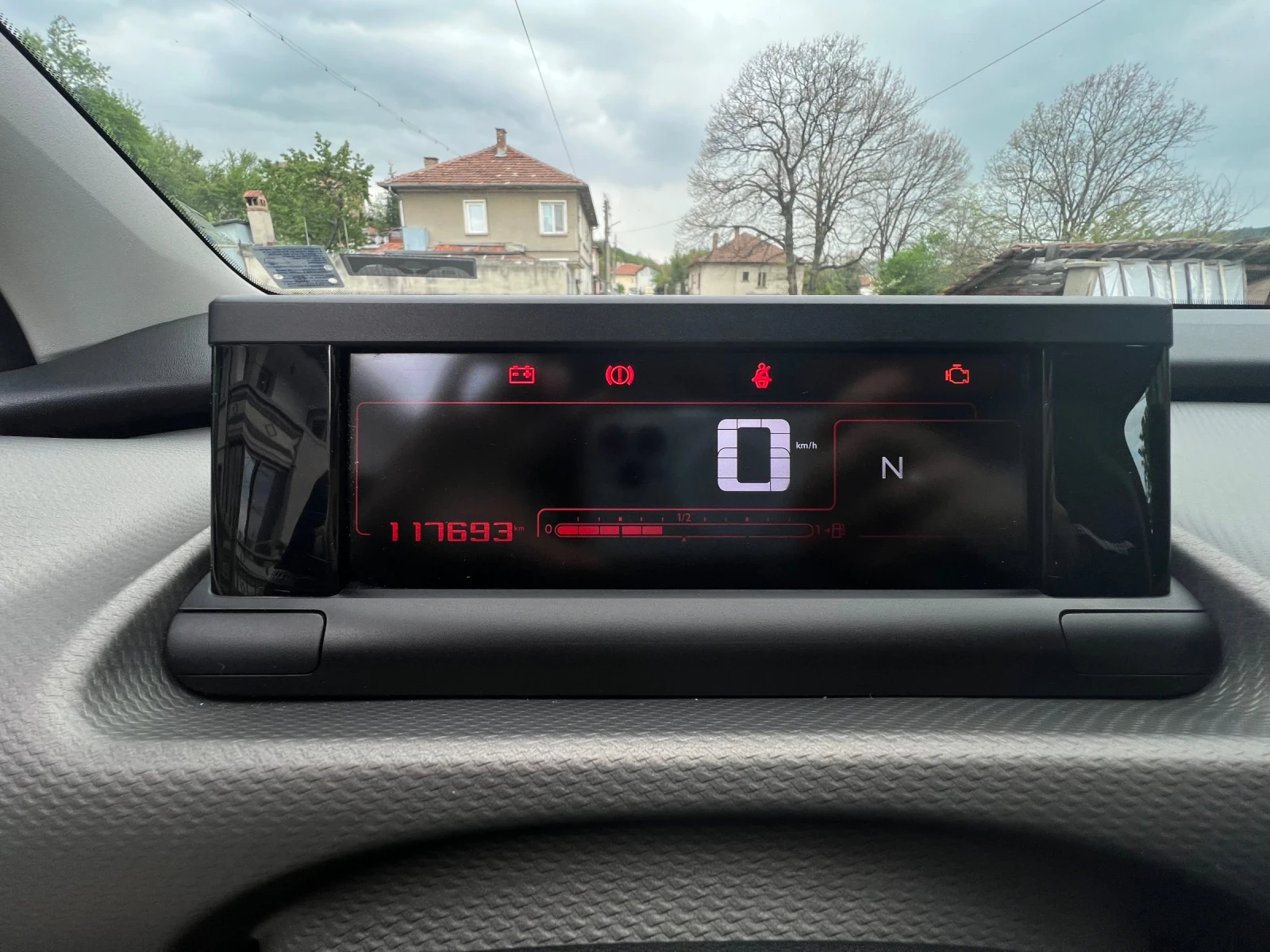 Citroen C4 Cactus, снимка 11 - Автомобили и джипове - 55905968