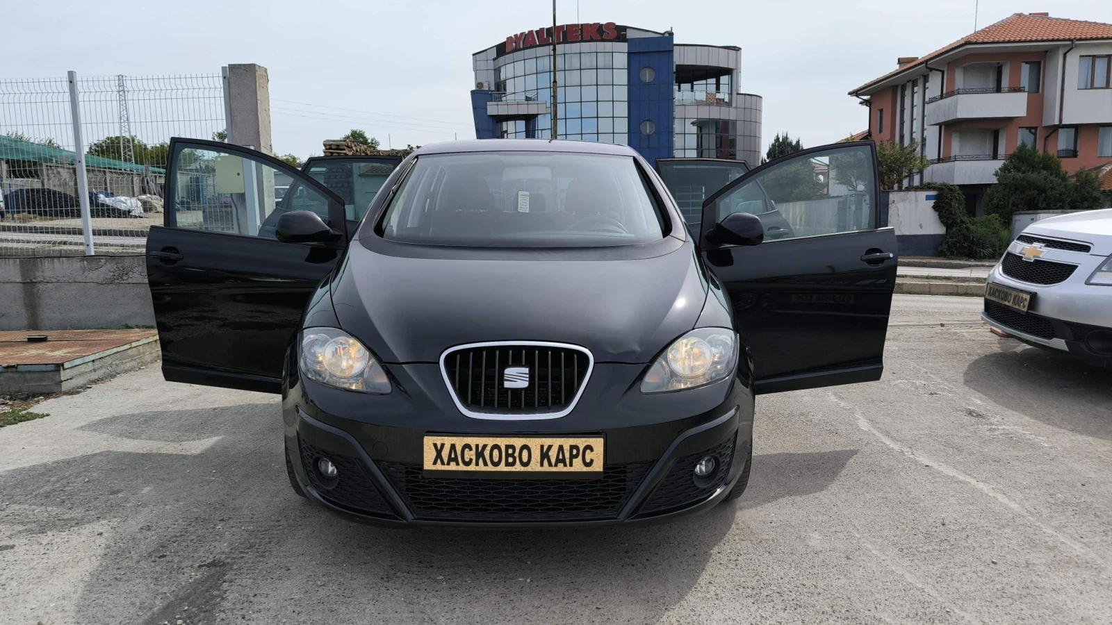 Seat Altea 1.6TDI 170000km, снимка 2 - Автомобили и джипове - 56081700
