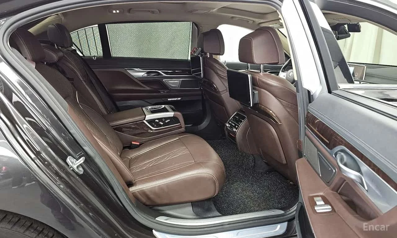 BMW 740 * 740Li xDrive * ��������� * 360 * ���� �� �� *  | Mobile.bg � ����������� 12
