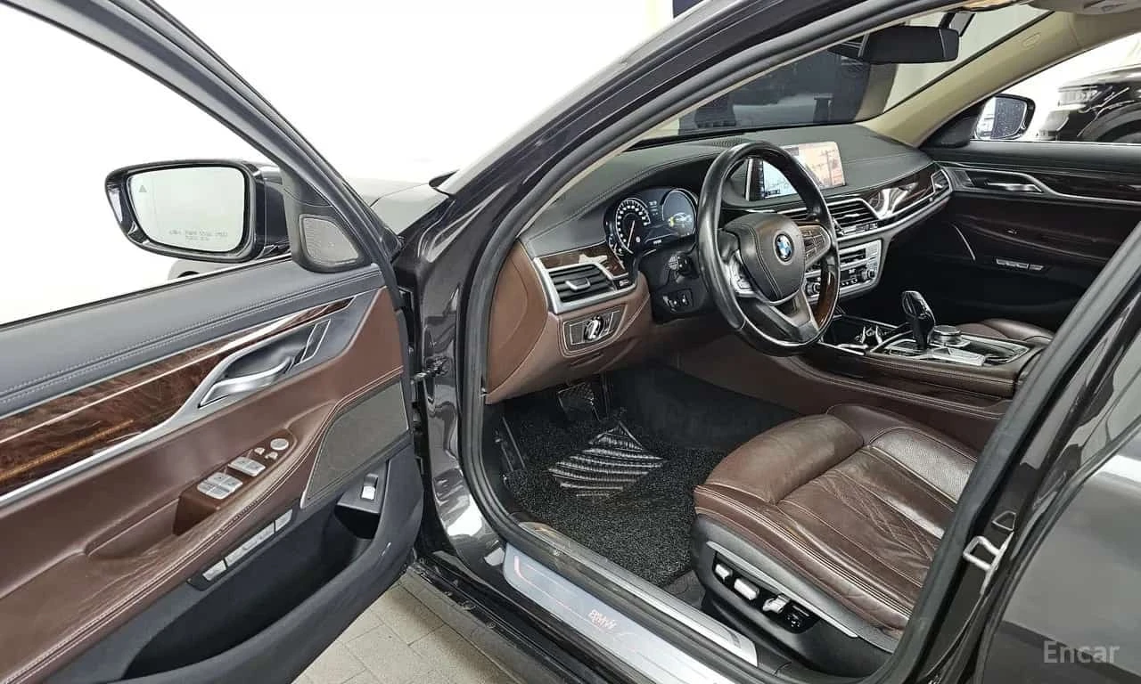 BMW 740 * 740Li xDrive * ��������� * 360 * ���� �� �� *  | Mobile.bg � ����������� 10