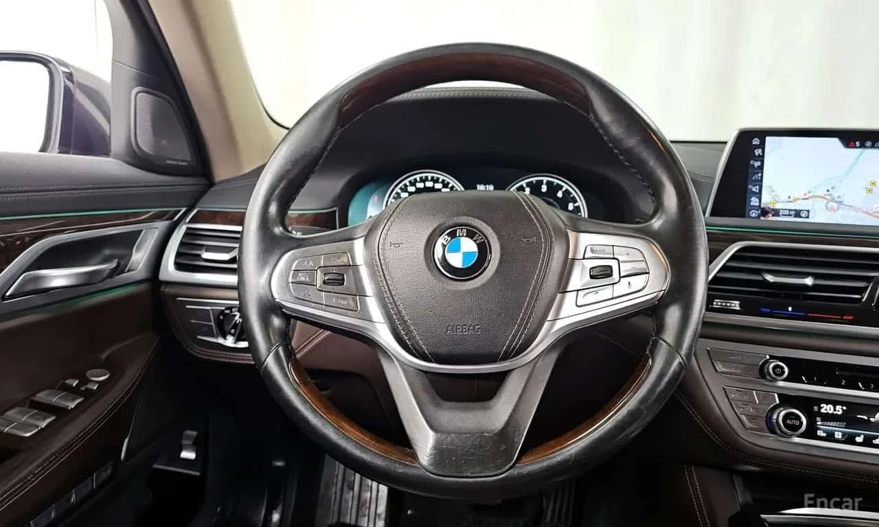 BMW 740 * 740Li xDrive * ��������� * 360 * ���� �� �� *  | Mobile.bg � ����������� 13