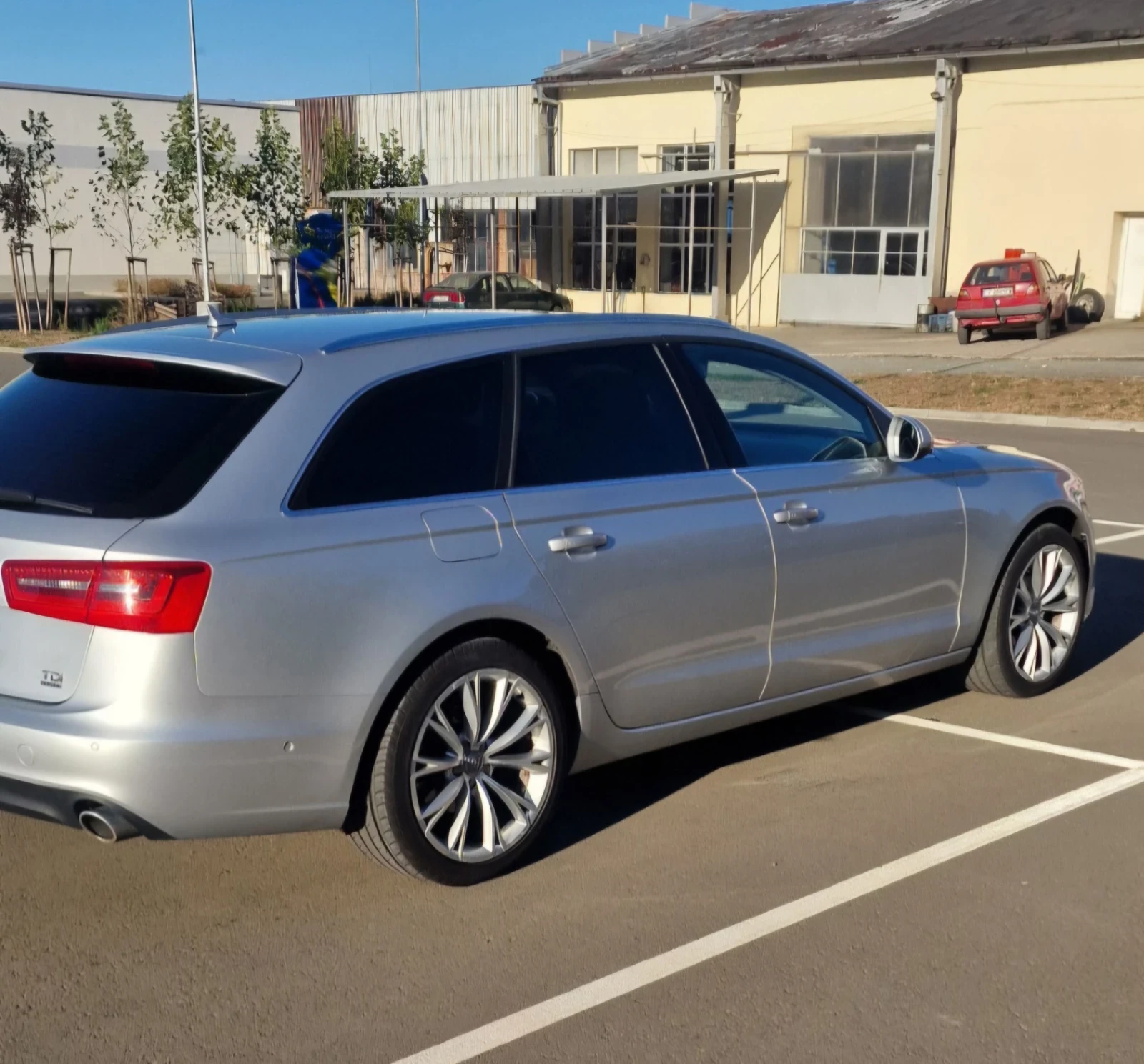 Audi A6, снимка 12 - Автомобили и джипове - 56410876