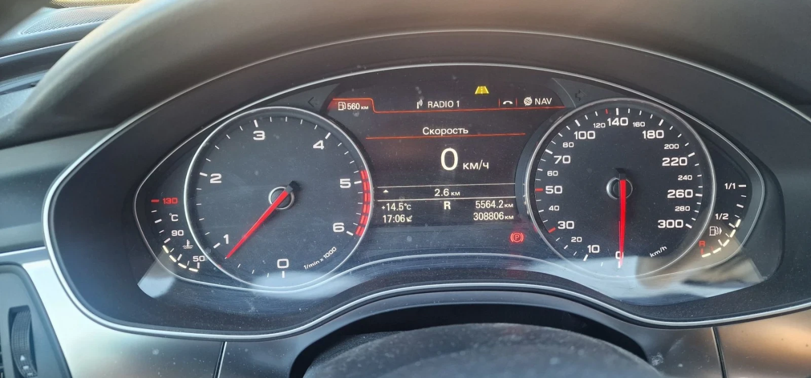 Audi A6, снимка 3 - Автомобили и джипове - 56410876