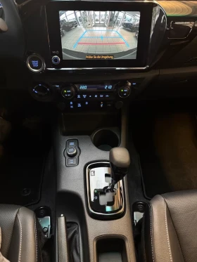 Toyota Hilux INVINCIBLE/204HP/DOUBLE-CAB/MILD-HYB./CARPLAY/430f - 118799 лв. - 43275176 11