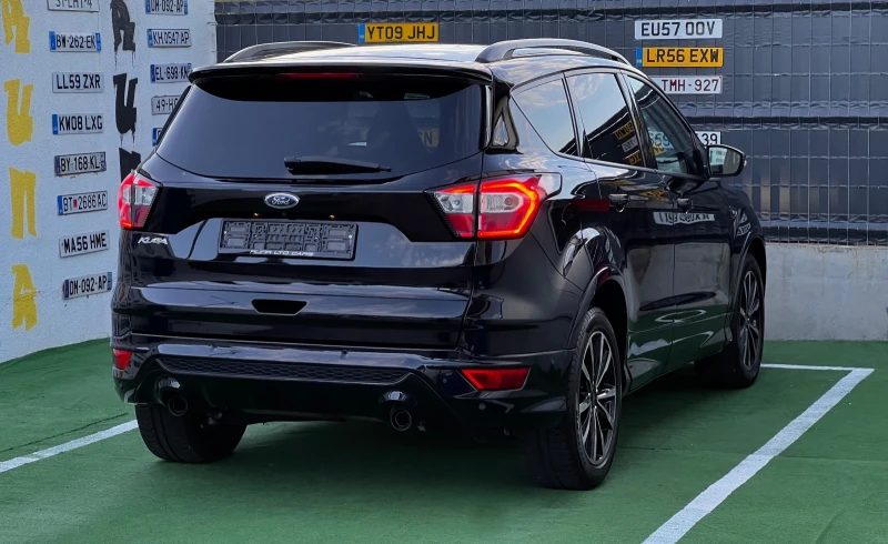 Ford Kuga 1.5TDCi ST Line 106000км Състояние НОВО, снимка 4 - Автомобили и джипове - 47411796