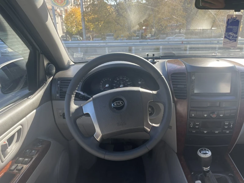 Kia Sorento 2.4, снимка 7 - Автомобили и джипове - 47813219