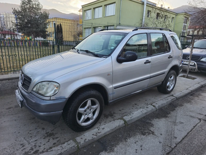 Mercedes-Benz ML 320, снимка 1 - Автомобили и джипове - 48827598