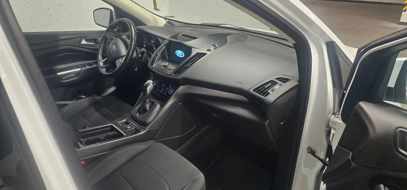 Ford Kuga 4х4 AWD, снимка 14 - Автомобили и джипове - 52485743