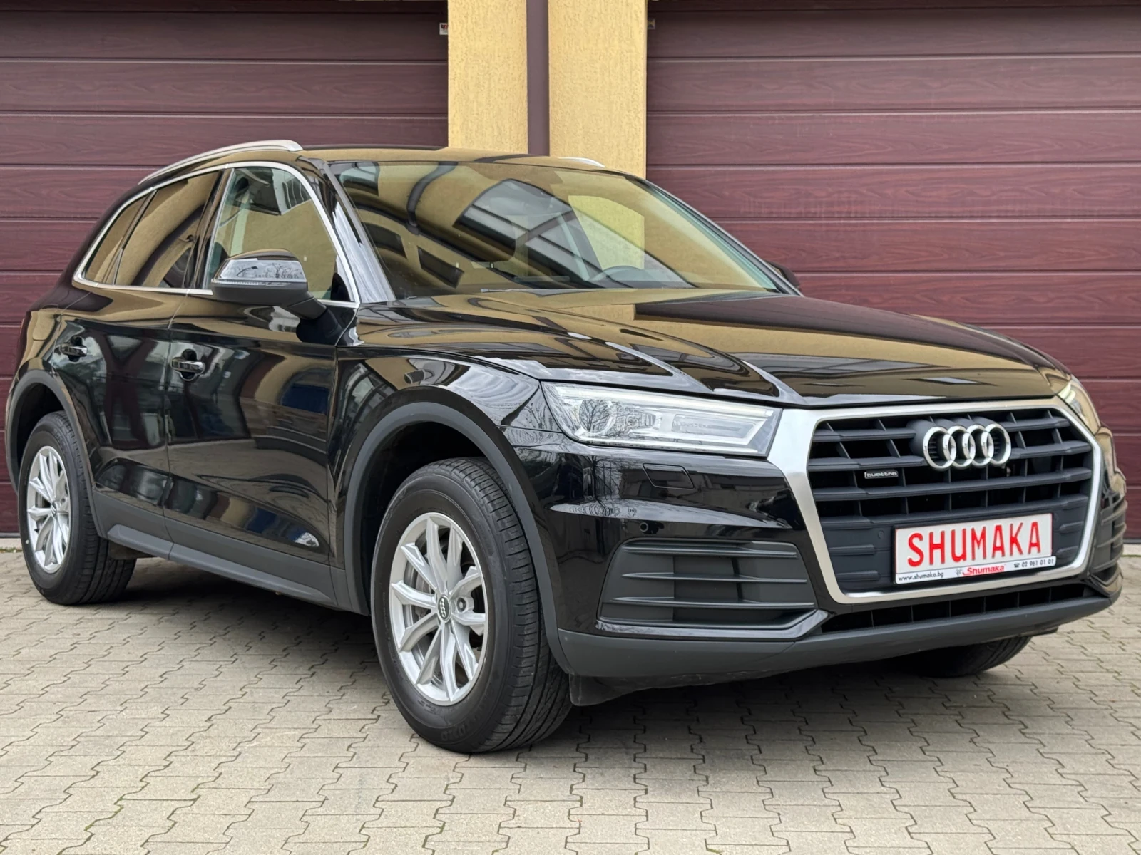 Audi Q5 4x4-2.0TDI-190ps с Пълна Сервизна История! - изображение 3