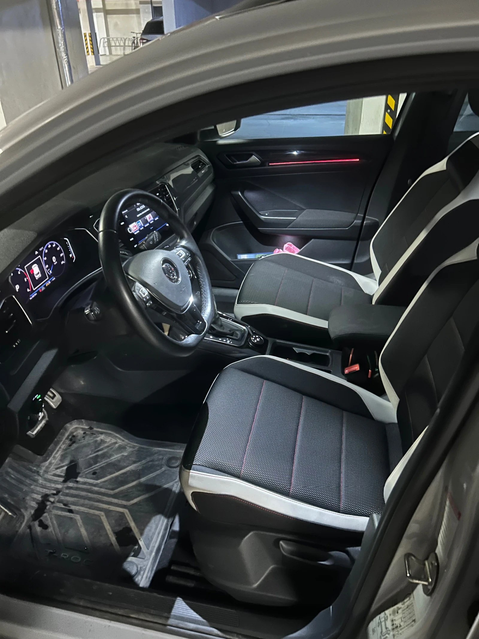 VW T-Roc  - изображение 7