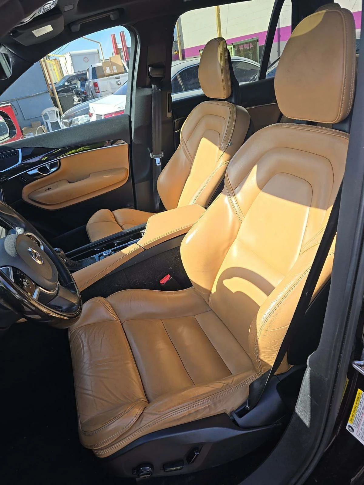 Volvo Xc90 T6 Momentum  - изображение 3
