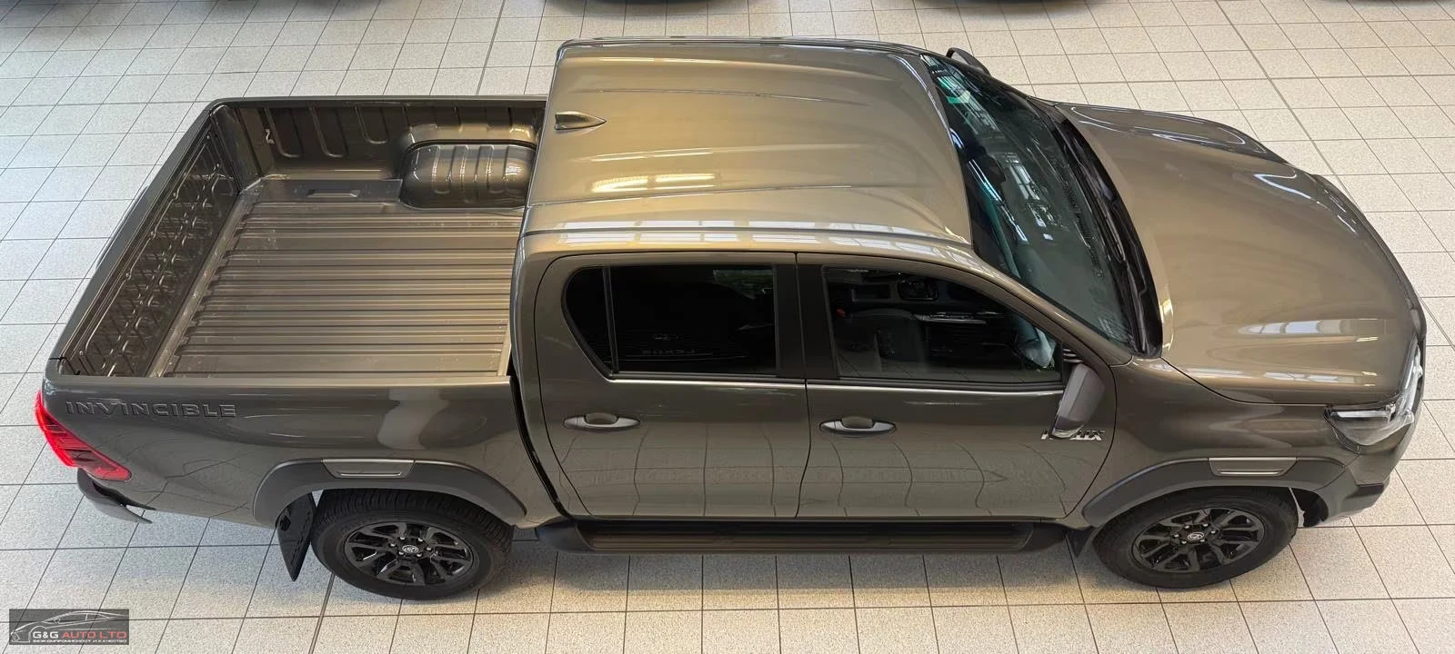 Toyota Hilux INVINCIBLE/204HP/DOUBLE-CAB/MILD-HYB./CARPLAY/430f - изображение 4
