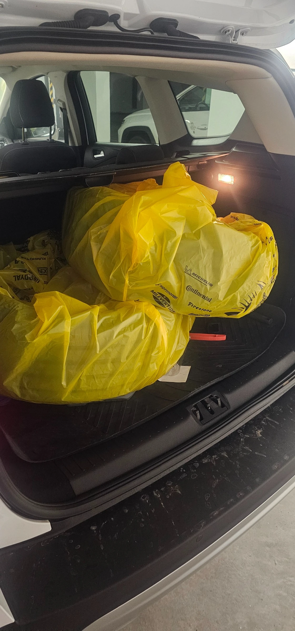 Ford Kuga 4�4 AWD | Mobile.bg � ����������� 12