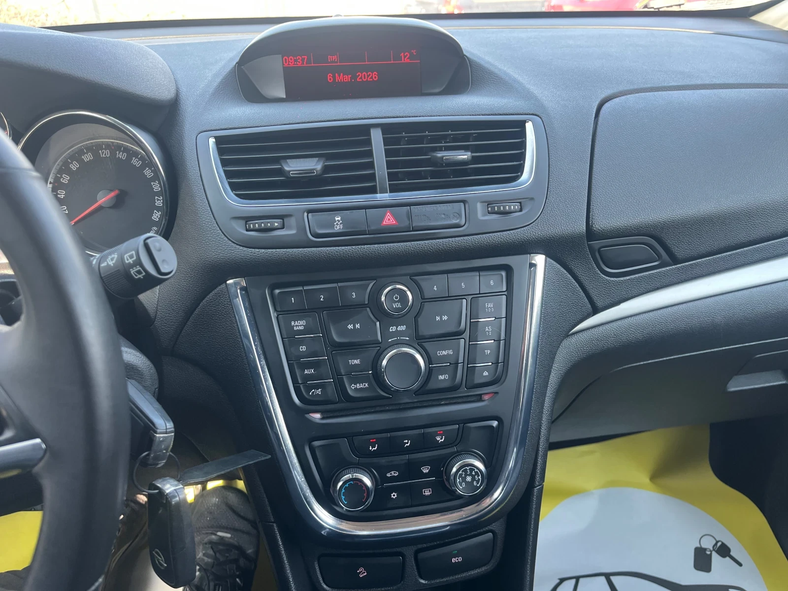 Opel Mokka 1.7cdti, снимка 9 - Автомобили и джипове - 53738173