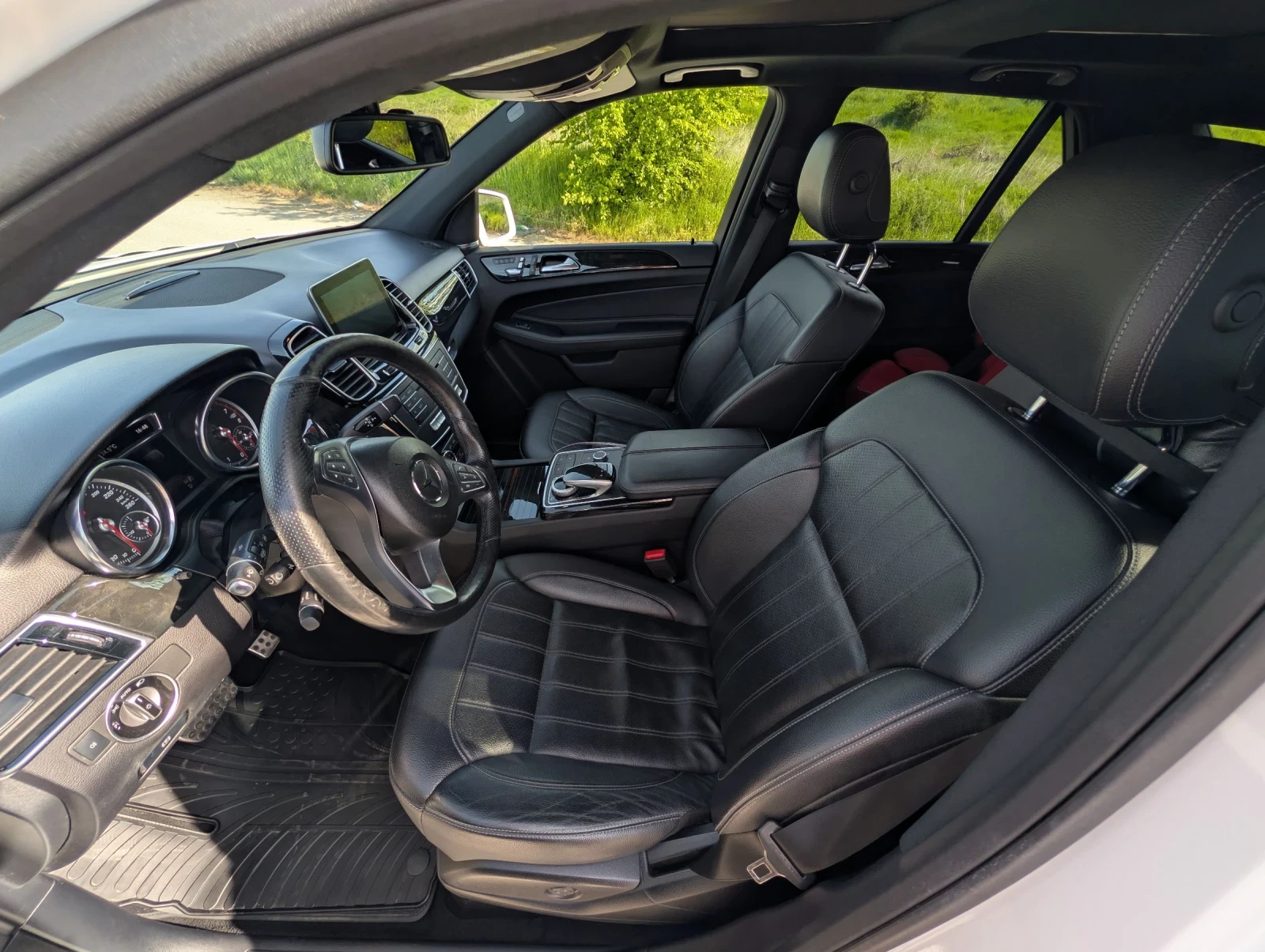 Mercedes-Benz GLE 400, снимка 13 - Автомобили и джипове - 54344762