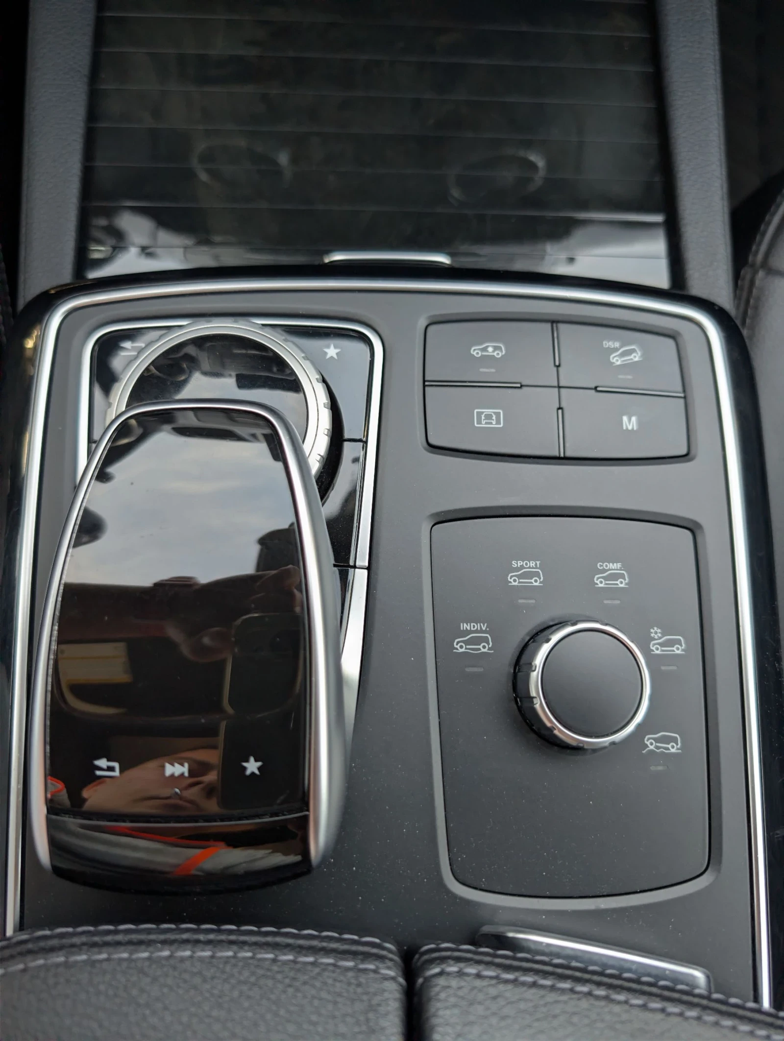 Mercedes-Benz GLE 400, снимка 10 - Автомобили и джипове - 54344762