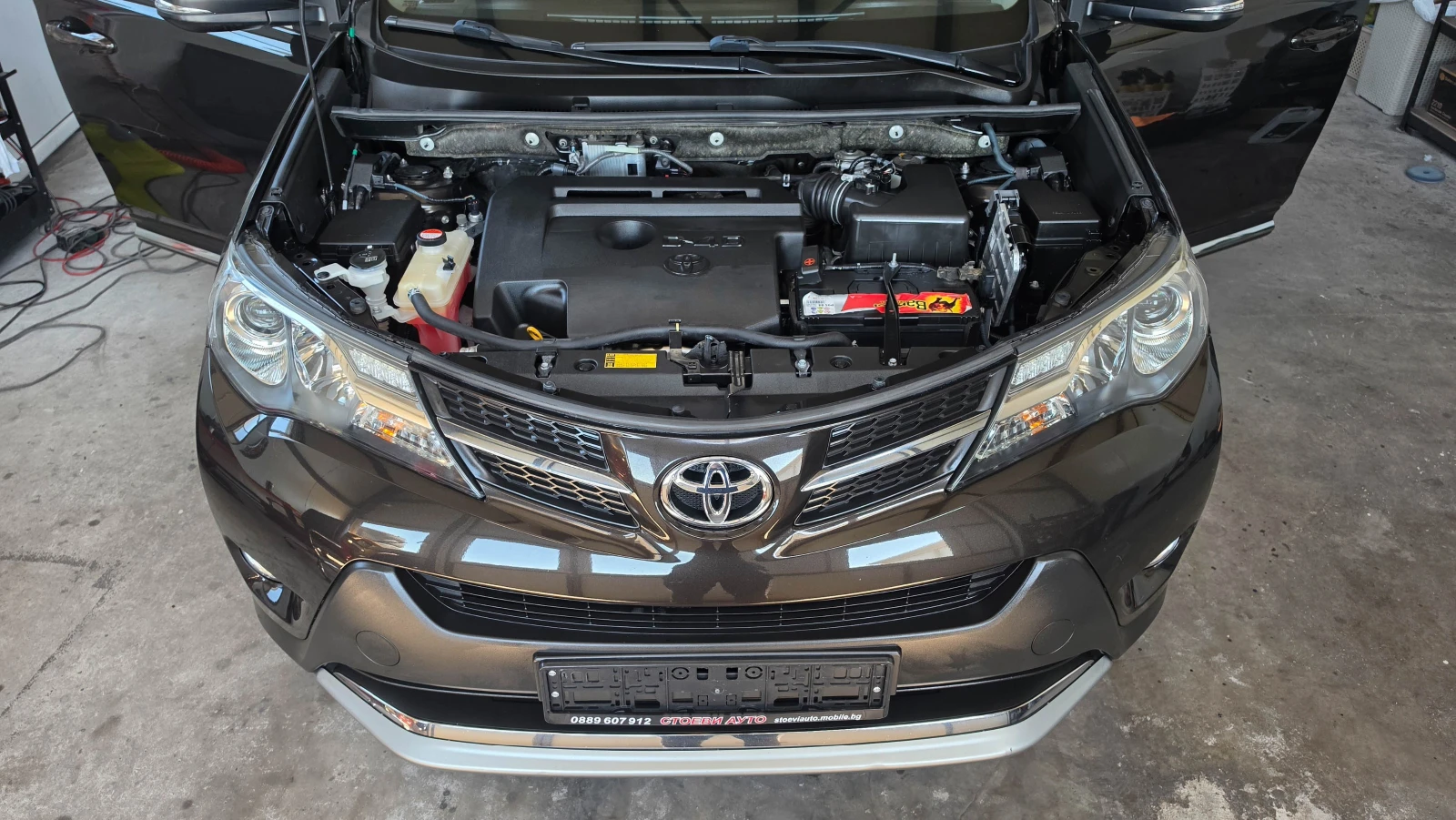 Toyota Rav4 2.2* 4x4* 2016г* Exclusive, снимка 17 - Автомобили и джипове - 54441645