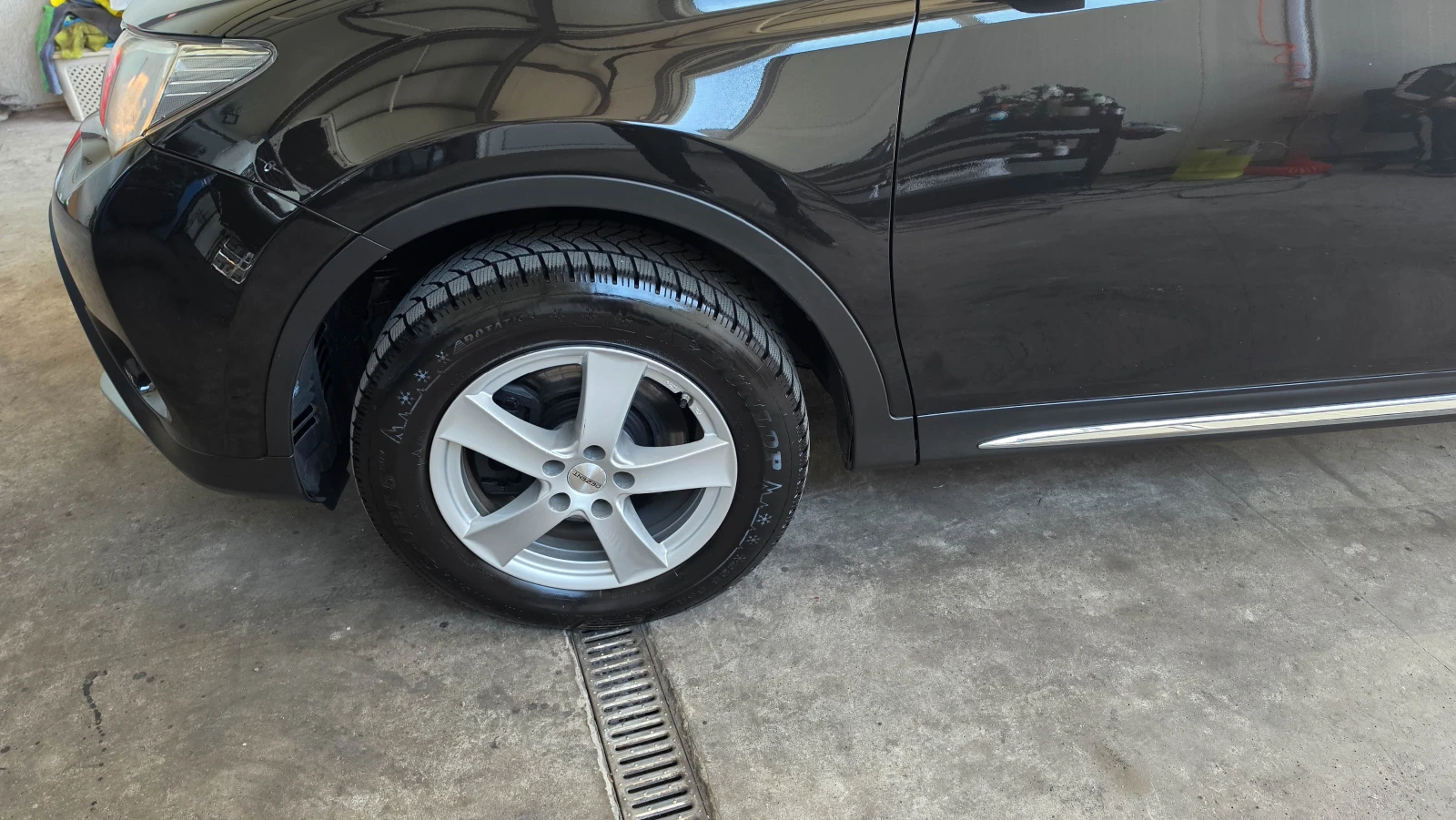 Toyota Rav4 2.2* 4x4* 2016г* Exclusive, снимка 16 - Автомобили и джипове - 54441645