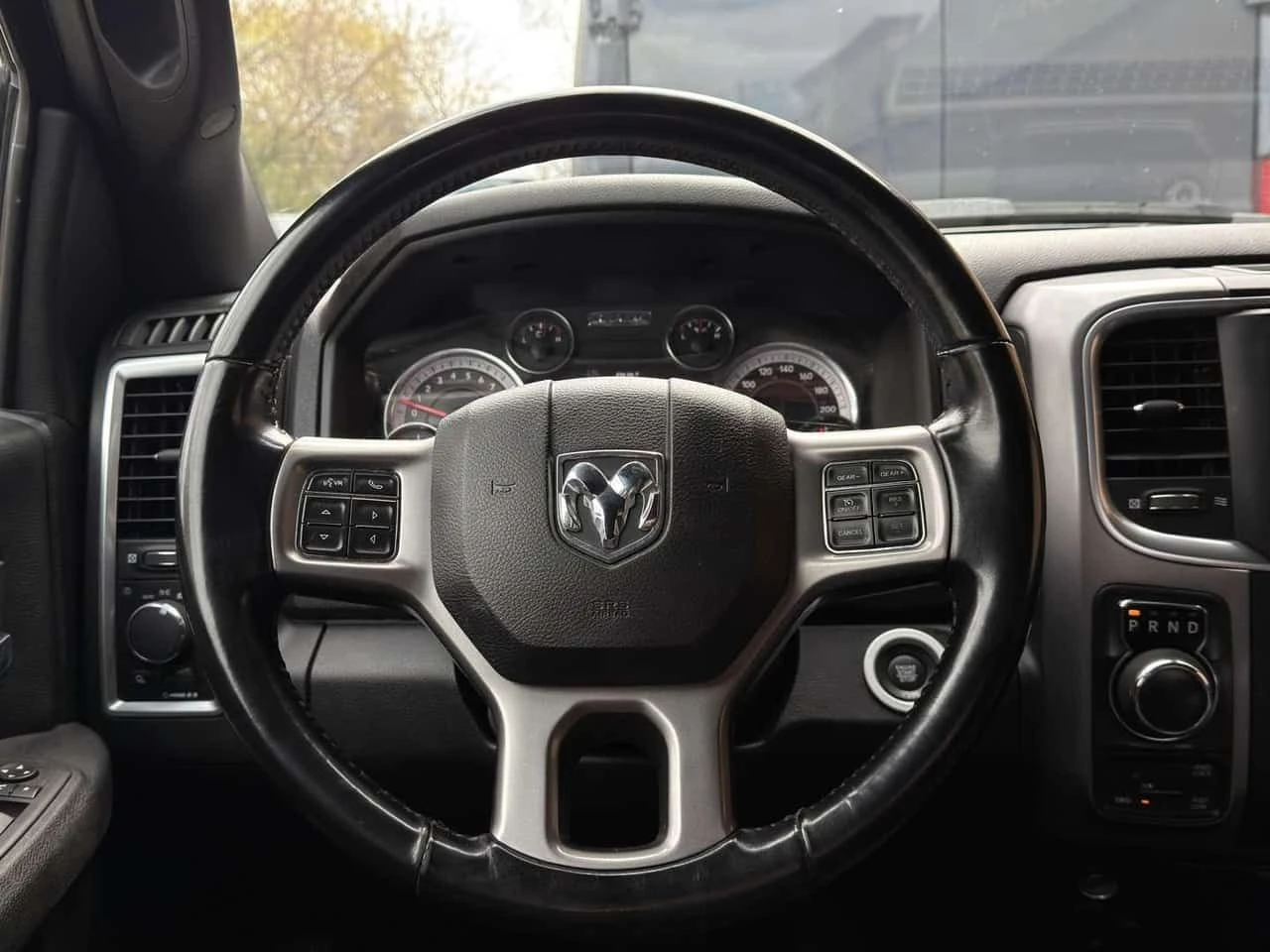 Dodge RAM 1500 * CARFAX * ЦЕНА ДО БГ, снимка 9 - Автомобили и джипове - 54765771