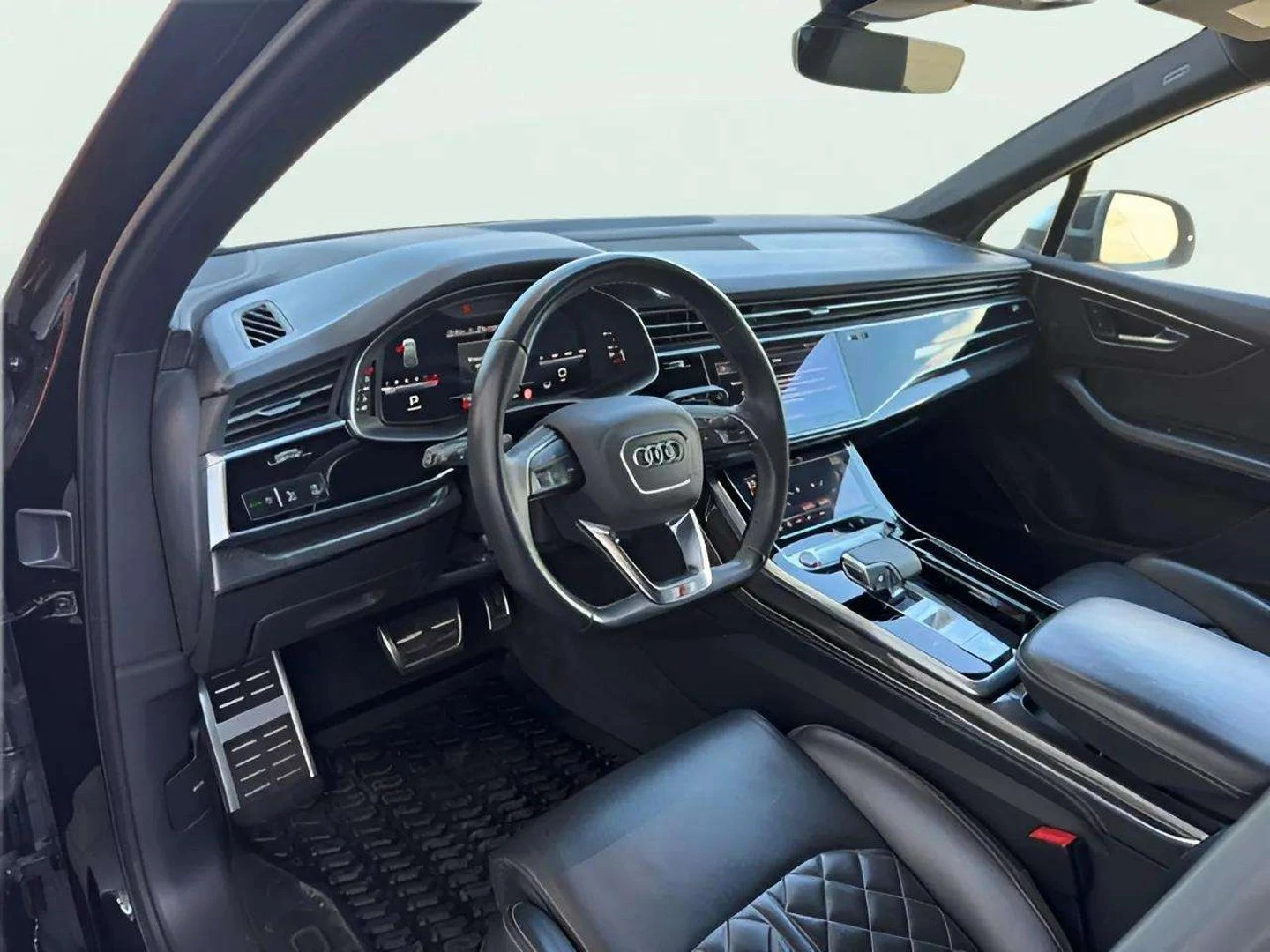 Audi SQ7, снимка 7 - Автомобили и джипове - 55390481