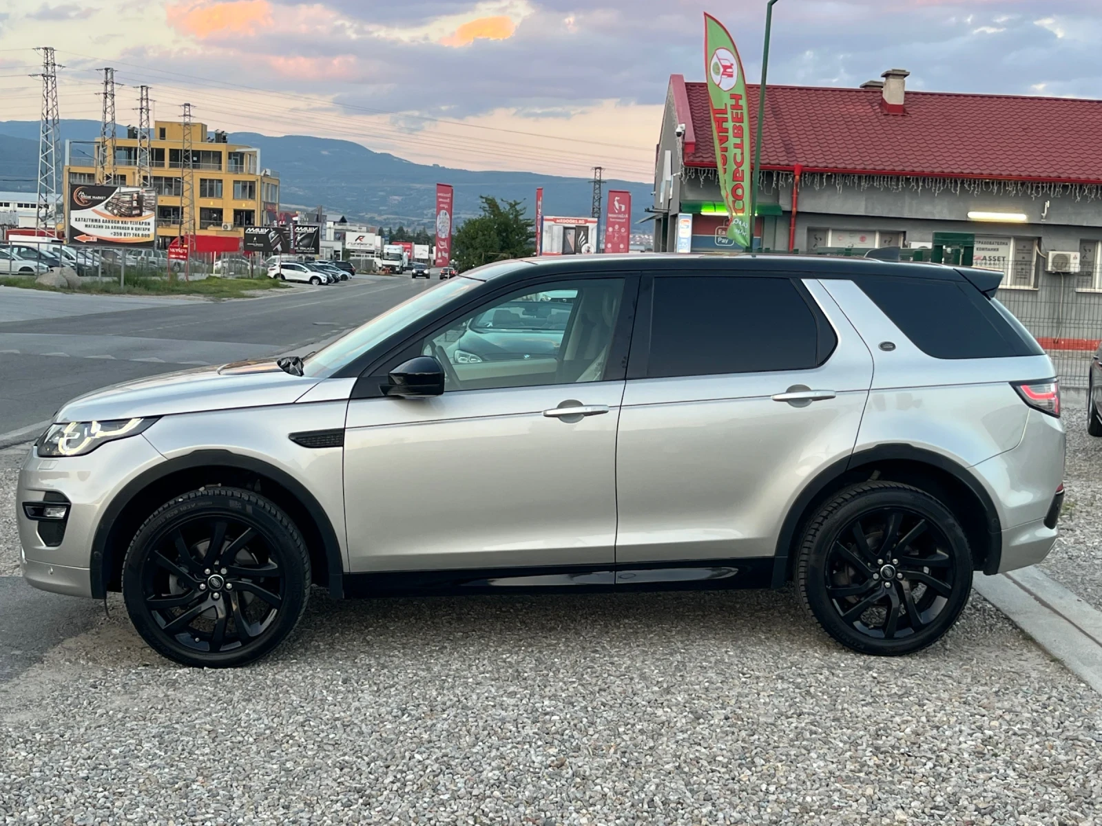Land Rover Discovery Sport 2.0 D.HSE.Dinamic.Собствен лизинг!!!, снимка 8 - Автомобили и джипове - 55467356