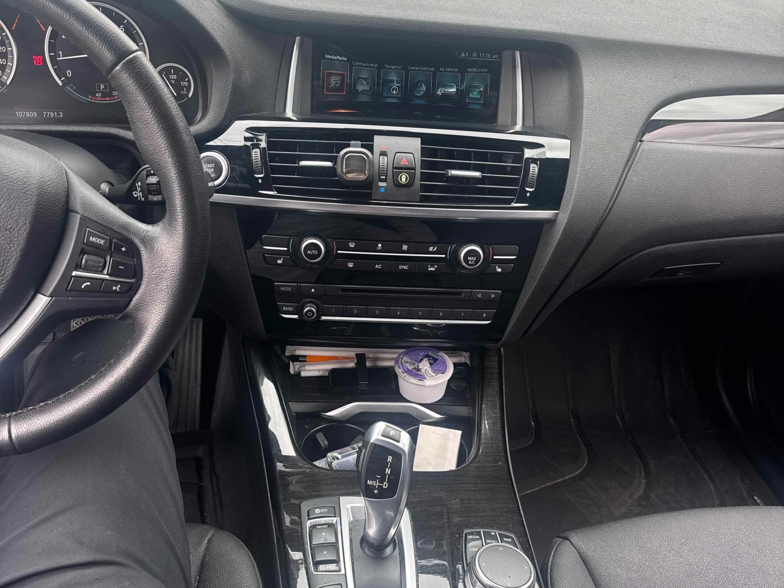 BMW X3 * xDrive28i * CARFAX * ОПЦИЯ ЗА ФИНАНСИРАНЕ * , снимка 9 - Автомобили и джипове - 55816372