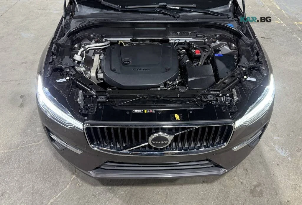 Volvo XC60 B6 Momentum* AWD* КОЖА* ПОДГРЕВ* КАМЕРА* ПАНО* , снимка 6 - Автомобили и джипове - 55990090