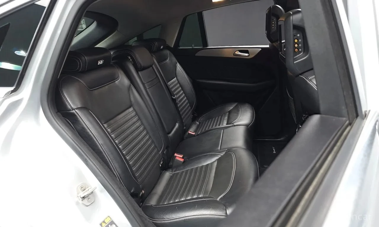 Mercedes-Benz GLE * GLE350 d 4MATIC Coupe * ЦЕНА ДО БГ, снимка 12 - Автомобили и джипове - 56154047