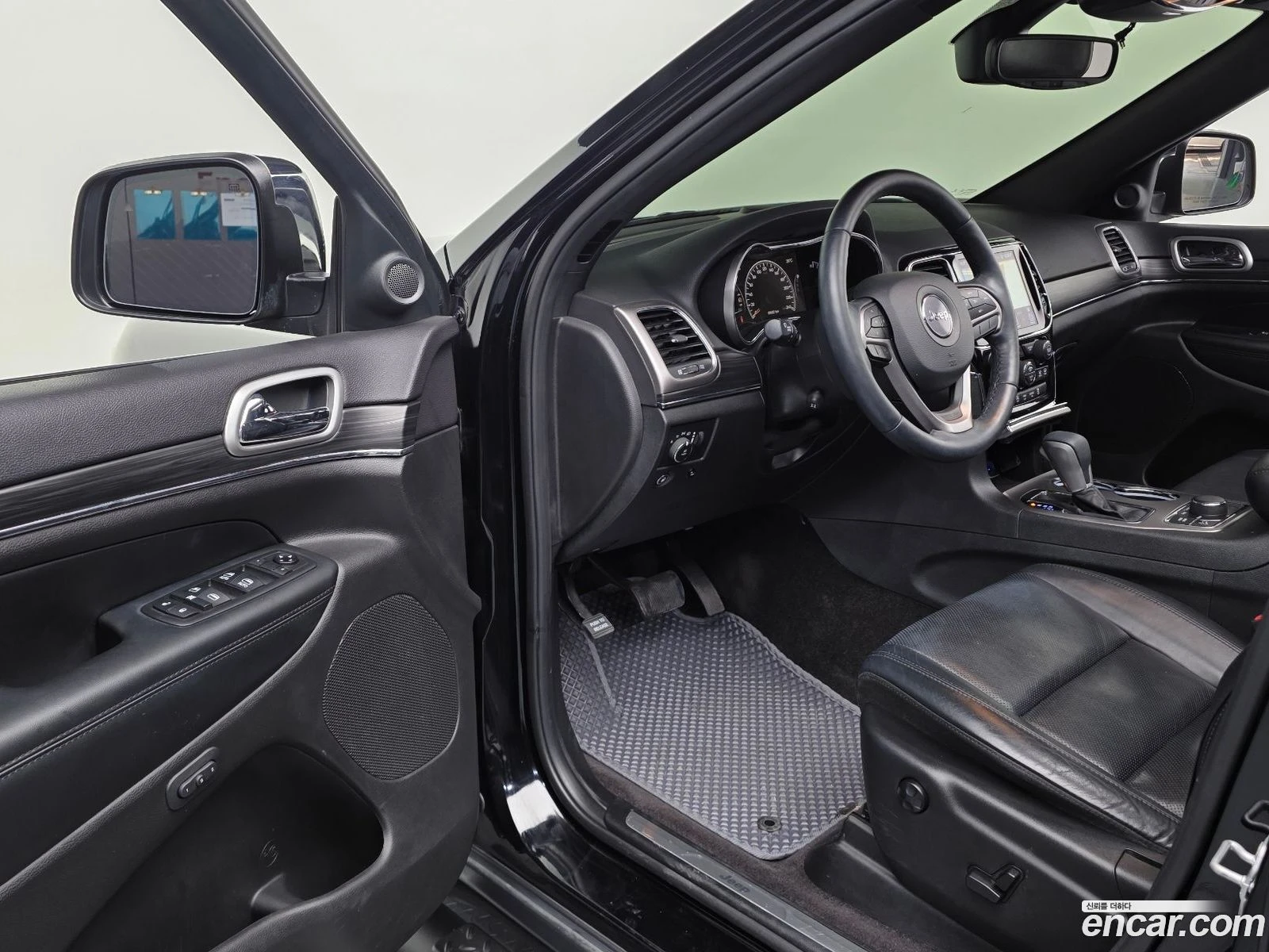 Jeep Cherokee 3.6 Limited* �������� ������ ������� | Mobile.bg � ����������� 9