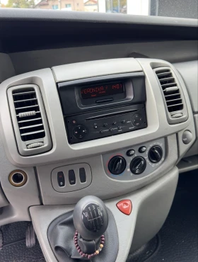 Renault Trafic 2.0 dci 115. / 9  /  /  | Mobile.bg    14