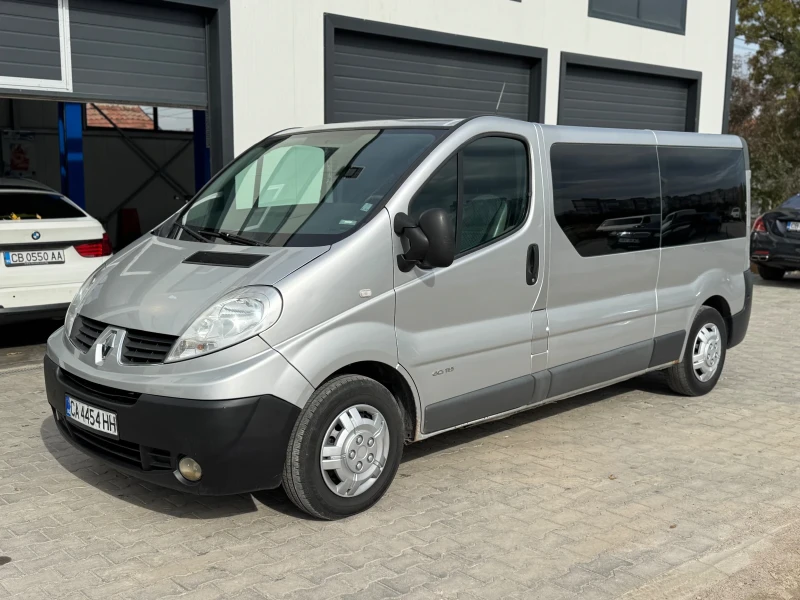 Renault Trafic 2.0 dci 115к.с / 9 МЕСТЕН / КЛИМАТИК/ТОП СЪСТОЯНИЕ, снимка 3 - Бусове и автобуси - 52143146