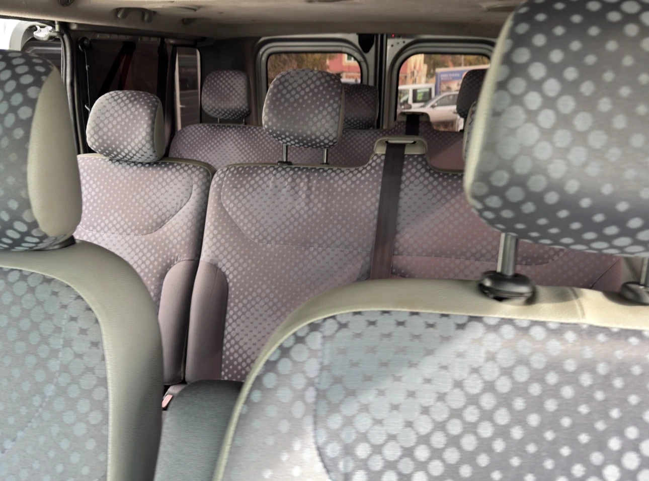 Renault Trafic 2.0 dci 115. / 9  / /  | Mobile.bg   15