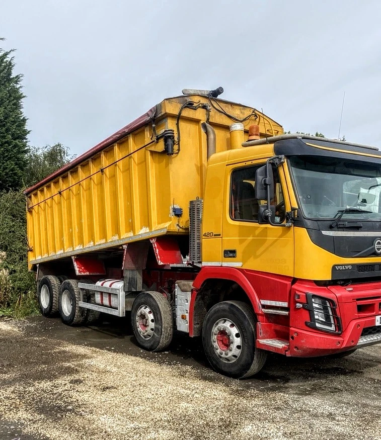 Volvo Fm FMX зърновоз, снимка 2 - Камиони - 54128873